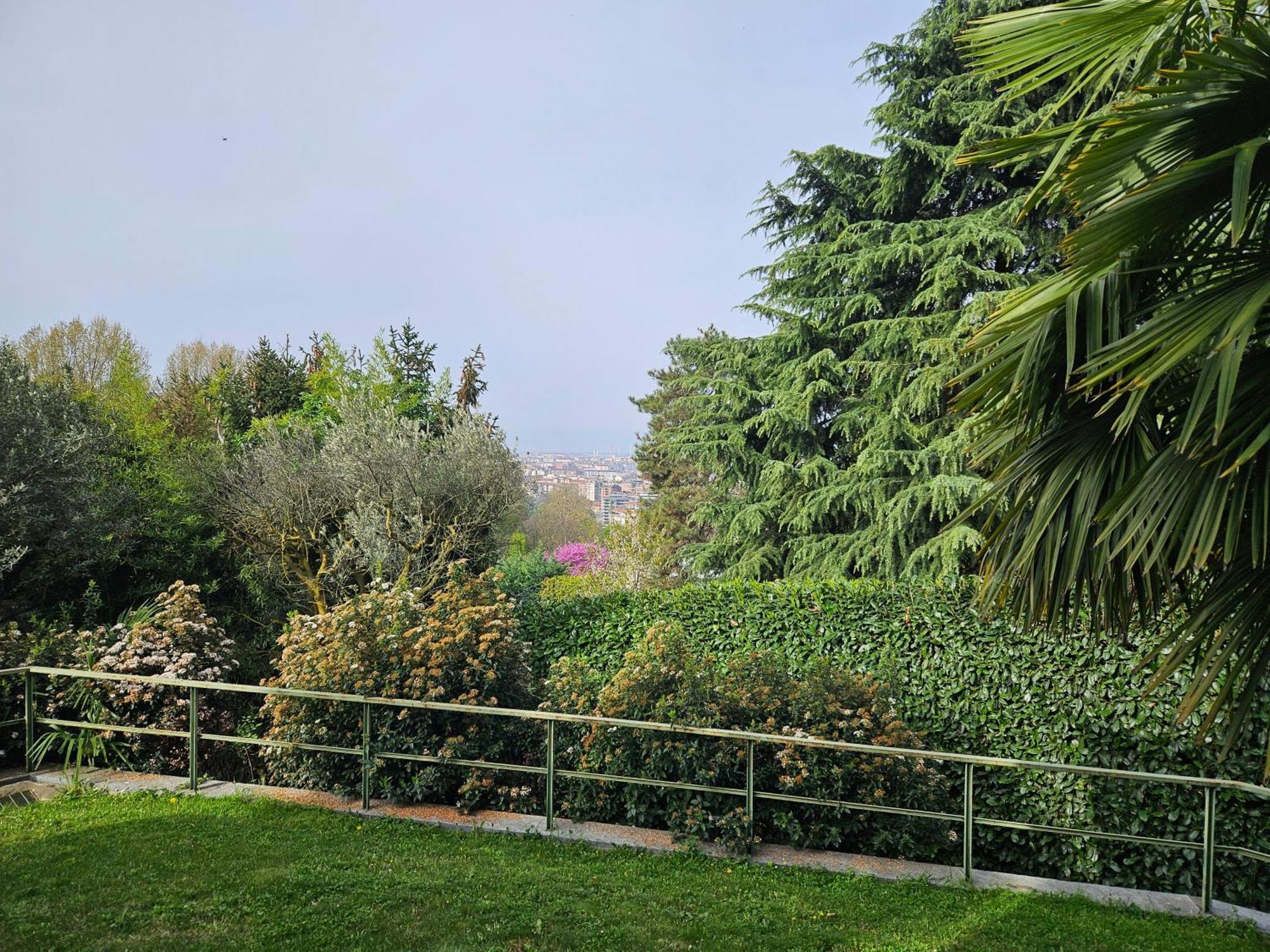 Villa In Precollina Turim Exterior foto